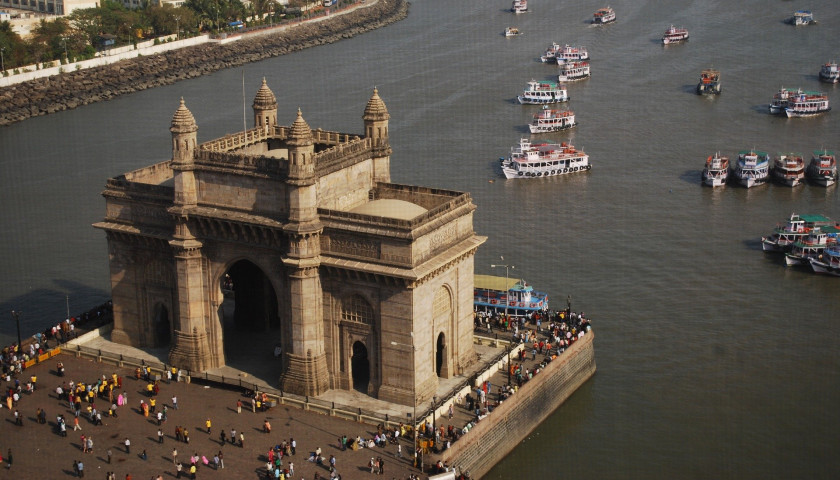 Gateway-Of-India-Mumbai-Tours