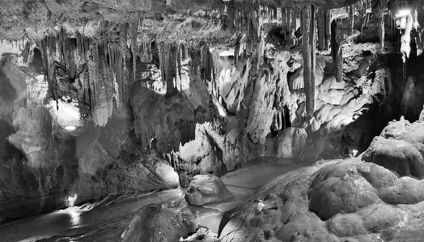 Borra-Caves-Andhra-Pradesh-Tour-Packages