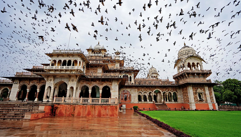 Albert-hall-museum-Jaipur-tours