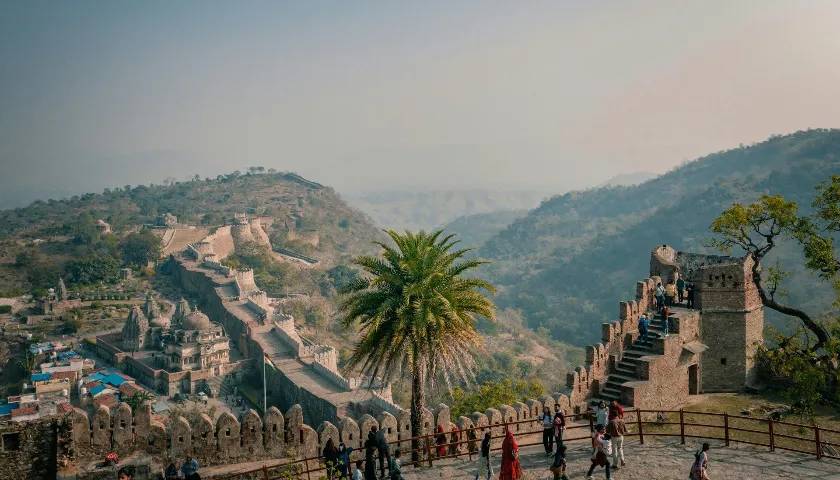 Taj with Raj India Tour Package