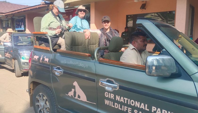 India UNESCO Heritage and Wildlife Safari Tour with Tigers and Asiatic Lions - 19 Day Tour from Mumbai