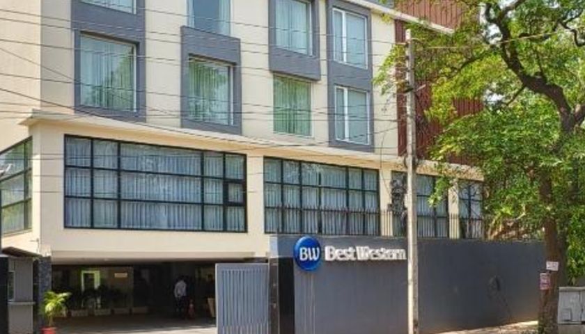 Facade Best Western Maharani Bagh