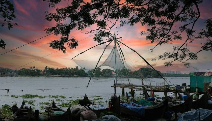 Guruvayur Temple Tour With Kochi