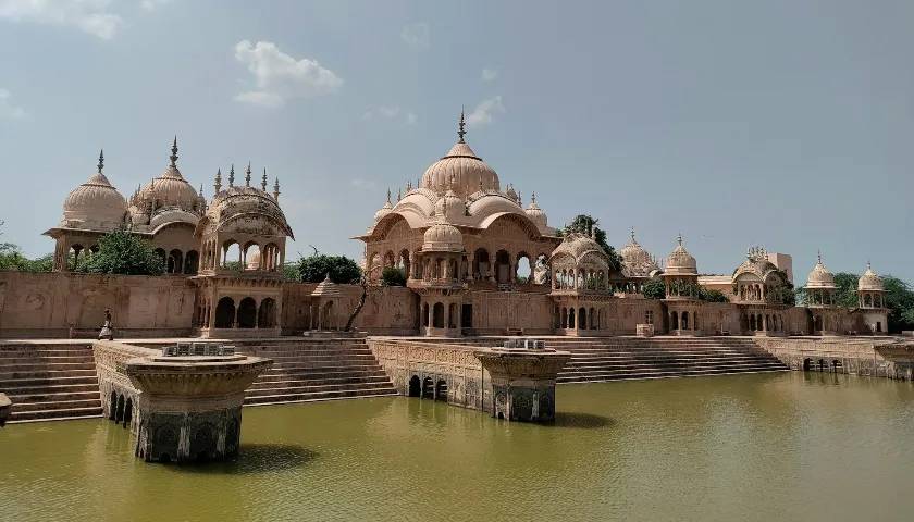 Mathura Vrindavan Tour with Taj Mahal - 4 Day Tour from New Delhi