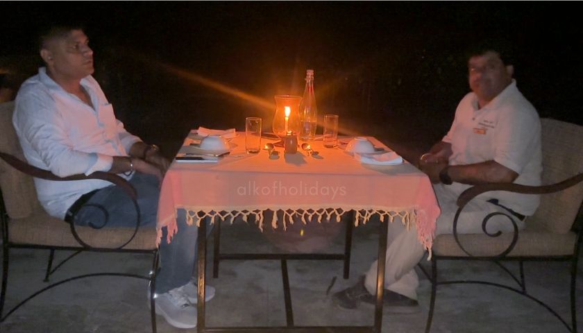 A special evening arranged by the Mahua Kothi team, where Sanjeev Sharma from Alkof Holidays met with Raj Kishore Ji to discuss Bandhavgarh National Park, its wildlife, conservation, and the safari experience.