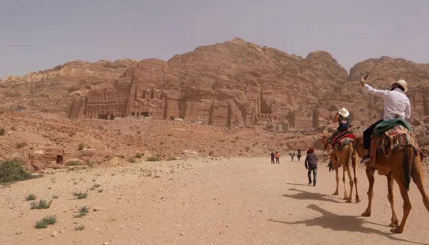 trek-to-petra-jordan