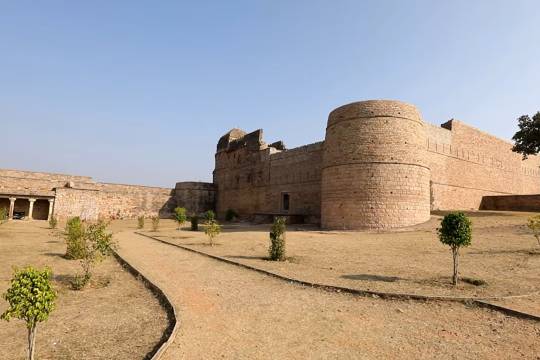 Chanderi Fort