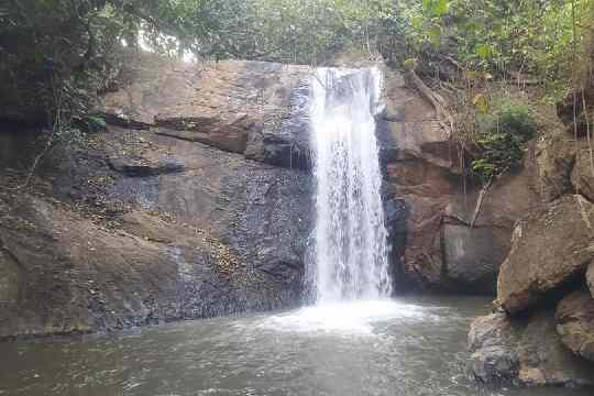 Chatikona Falls