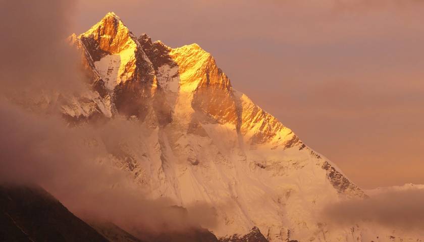 Mount Everest Scenic Flights from Kathmandu - A Comprehensive Guide